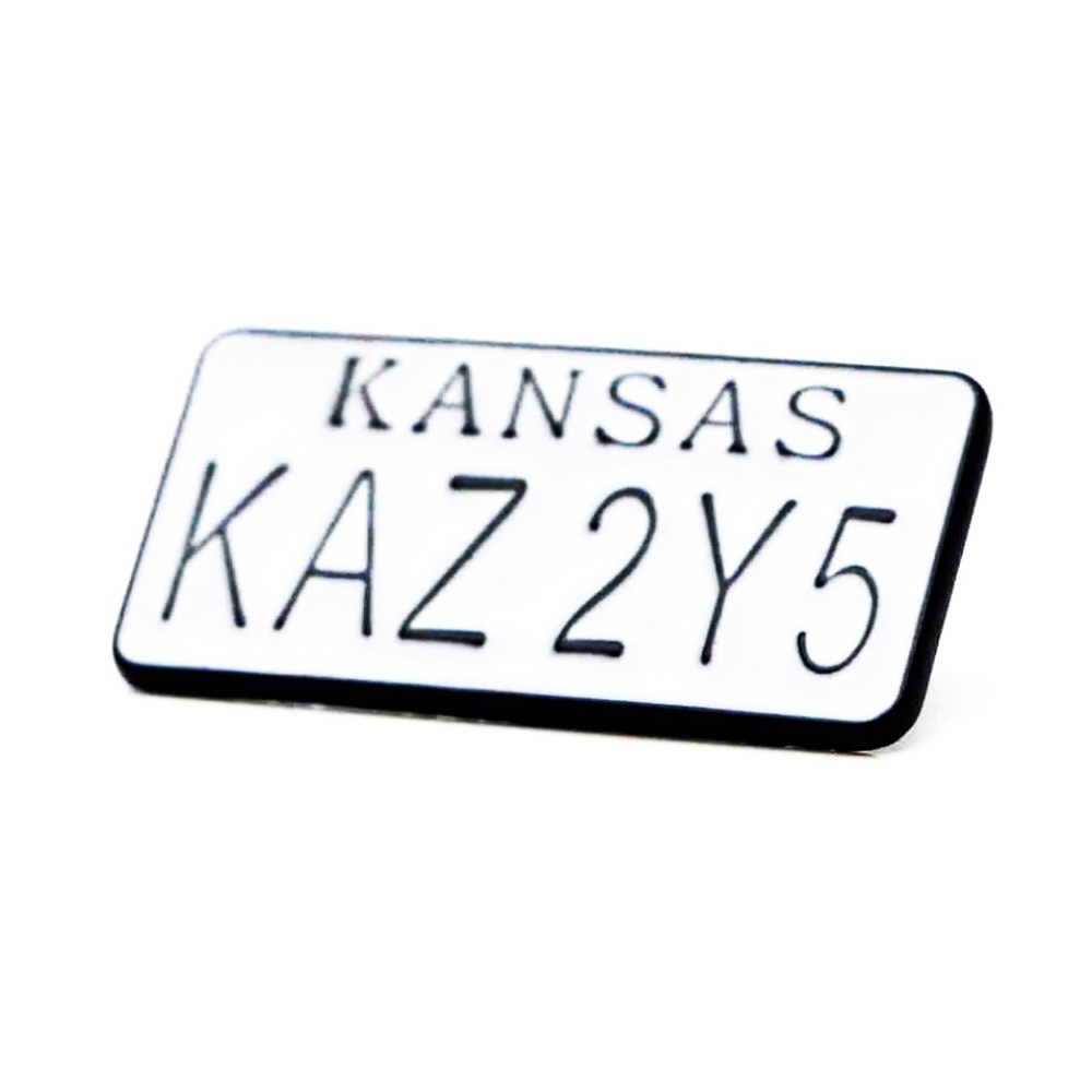SUPERNATURAL IMPALA KS LICENSE PLATE ‘KAZ 2Y5’ ENAMEL PIN LAPEL PIN BROOCH NWT - Picture 10 of 14